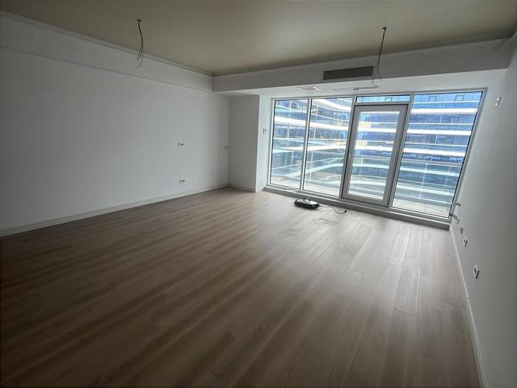 Studio dublu cu vedere la mare, etaj 8  White Titanic, Mamaia Nord, mobilat com - 3