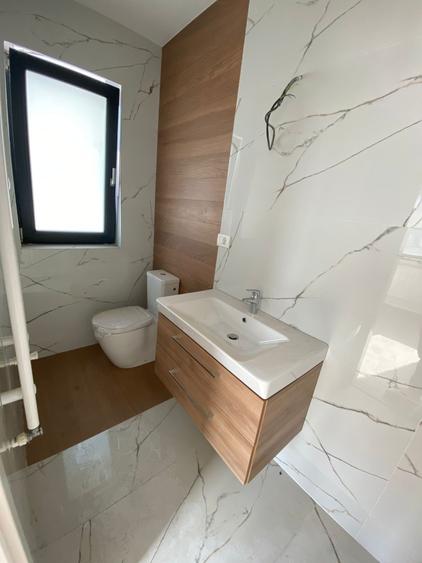 Casa Tip Duplex 5 camere 4 bai - Mutare Imediata - - 12