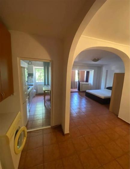 Apartament 1 camera decomandat etaj 1 Gara 107.000 euro - 5