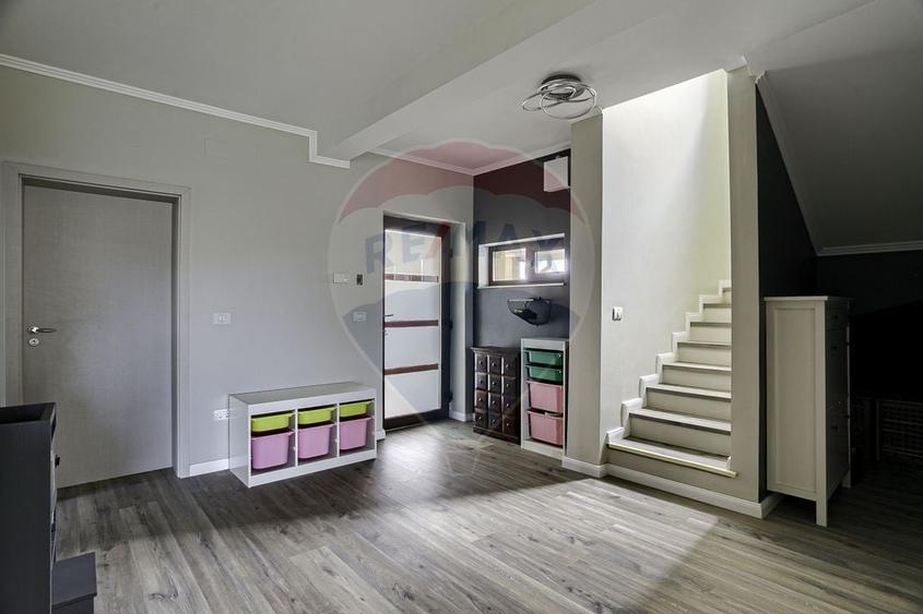 Casă la cheie, 5 camere, panouri fotovoltaice - VIA CARMINA - 7