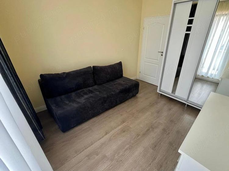 Apartament cu 3 camere decomandat în Florești