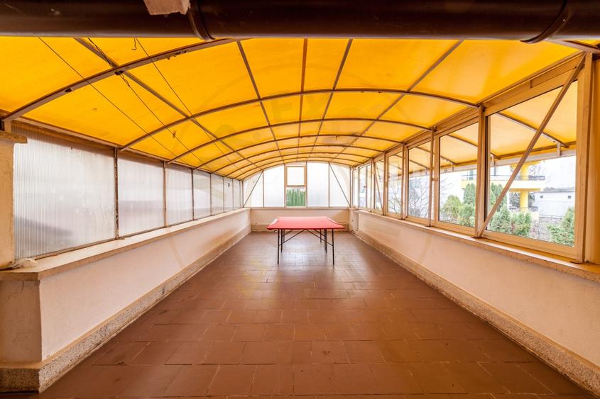 Casa cu destinatie versatila: clinica medicala, after - school, camin seniori - 11