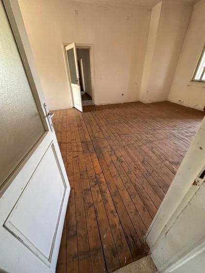 spatiu comercial - COMARNIC - 16