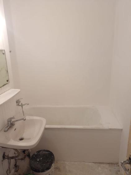 Garsoniera cu balcon, bloc turn, cu priveliste spre munti - 7