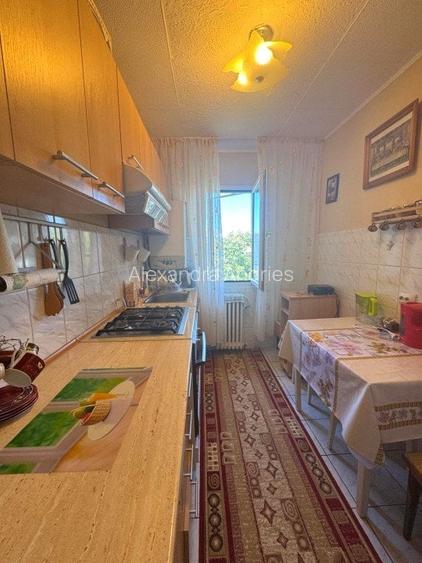 Apartament 2 camere - bloc fara risc - Podu Ros