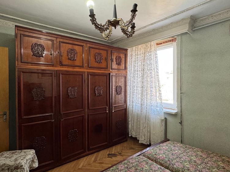 5 cam, 112 mp. decomandat, fara imbunat., et.4, acoperis, N.Titulescu - 11