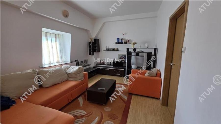 Apartament de 80 mp cu 3 camere si 2 balcoane zona Terezian in Sibiu