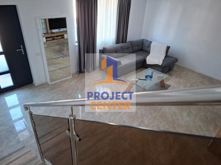 Casă individuală cu 4 camere cu Canalizare în Craiovei
