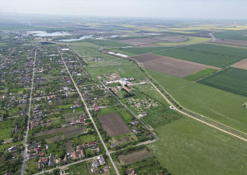 Teren Intravilan de 3,090 mp in Cuvin - 13