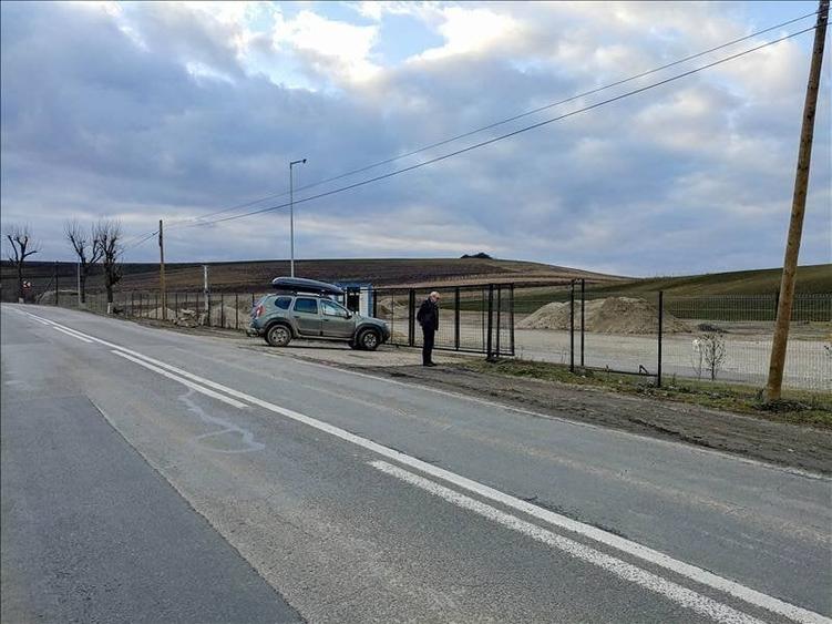 Platforma cu deschidere la DN - 1