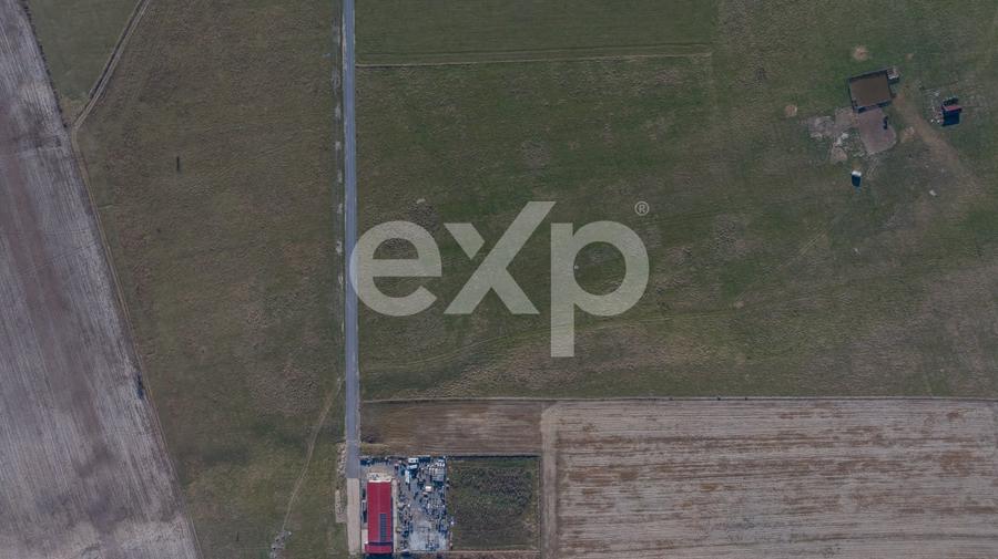 Teren 11.600 mp – Rasnov, zona Tabara, 230 m de DN 73 - 11