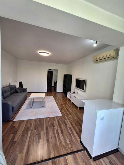 Inchiriez garsoniera , zona Costin Georgian - 6