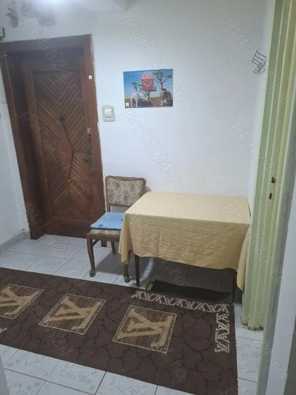 Ap 2 cam decomandat parter Podgoria ocupabil imediat - 1