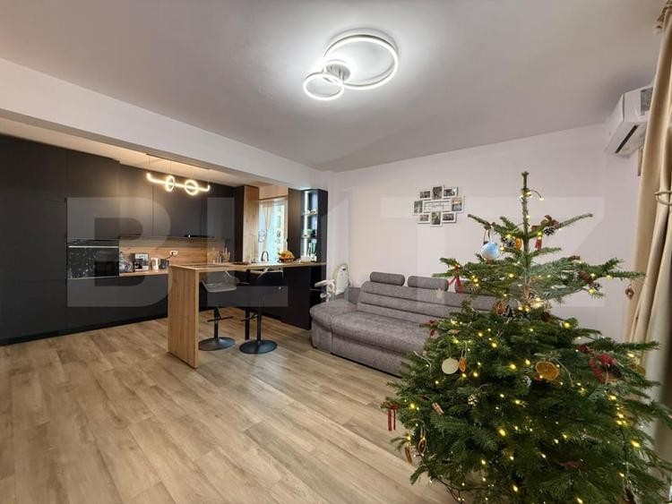 Apartament 3 camere, 73 mp, zona Hlincea - 1