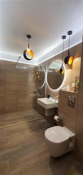 Apartament 2 camere LUX, vedere Coresi Mall - 9