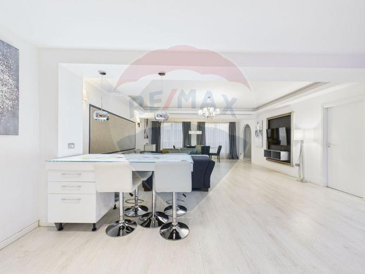 Inchiriere Apartament 3 camere Cartier Francez  - Persepolis - 2