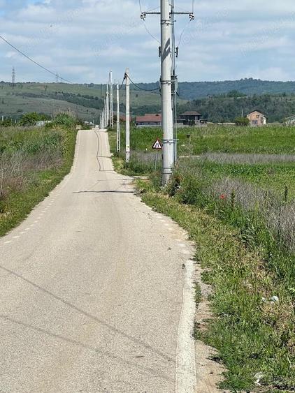 Teren de 500 mp, în Șimian