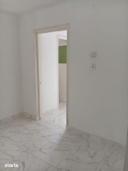 Apartament cu 2 camere decomandat în Berceni