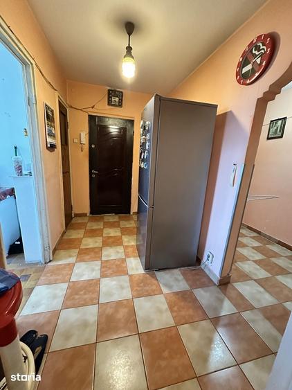 RAHOVA 4 CAMERE BLOC REABILITAT 2 BAI SUPER OFERTA SEMI STRADAL - 3