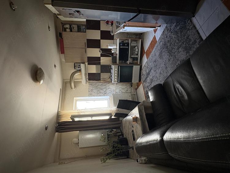 Apartament cu 2 camere decomandat în Casa Cărții