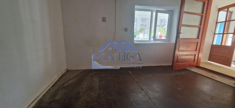 Casă individuală cu 4 camere cu Canalizare în Lumina
