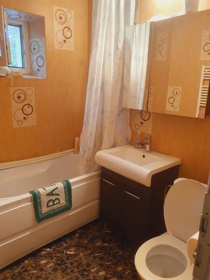Apartament cu 4 camere decomandat în Exterior Sud