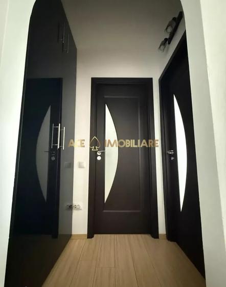 Apartament cu 2 camere semidecomandat, mobilat în Vatra Luminoasă