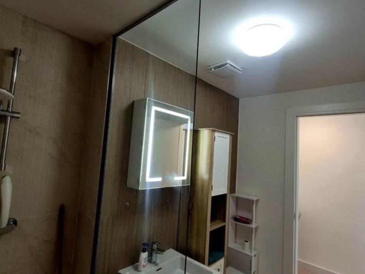 Apartament cu 2 camere semidecomandat, mobilat în Jiului