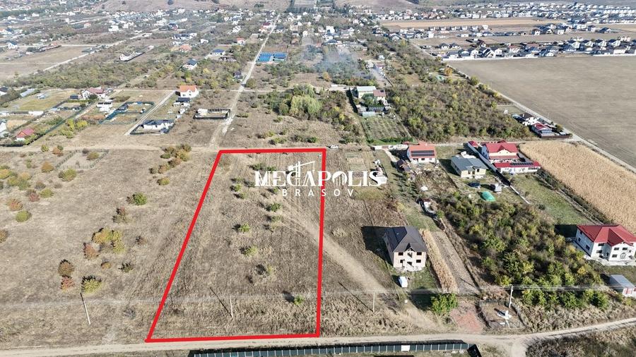 Teren Construcții intravilan de 1363 mp, în Sânpetru