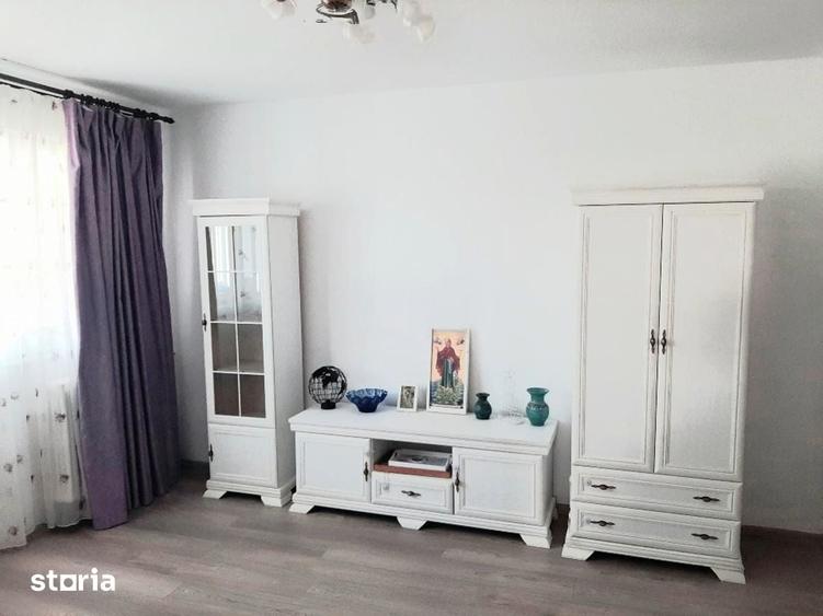 Apartament cu 2 camere decomandat în Drumul Taberei