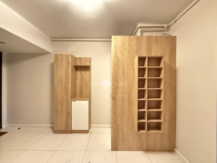 Apartament cu 3 camere decomandat în Aviației
