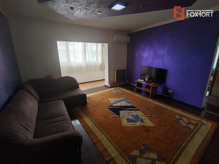 Apartament cu 2 camere semidecomandat, mobilat în Dâmbovița