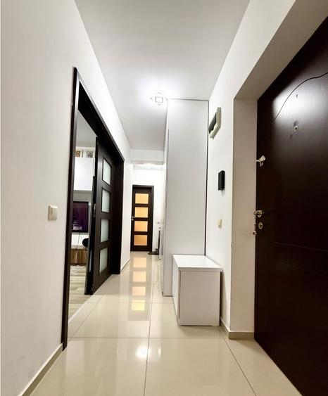 Apartament cu 2 camere decomandat în Nicolina
