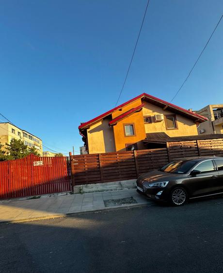 Casă cu 4 camere în Nord