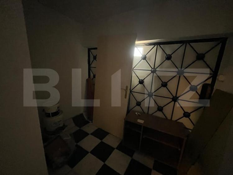 Apartament cu 3 camere decomandat, mobilat în Dacia