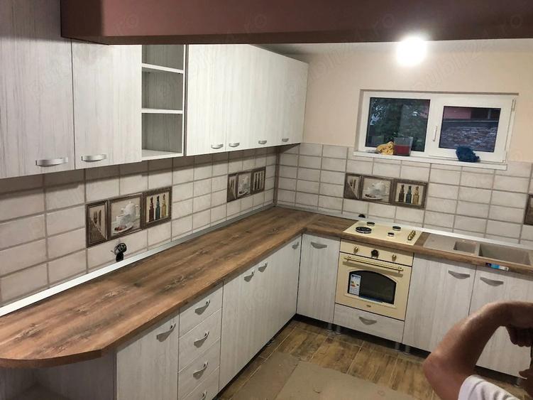 Casă cu Teren 670 Mp în Central