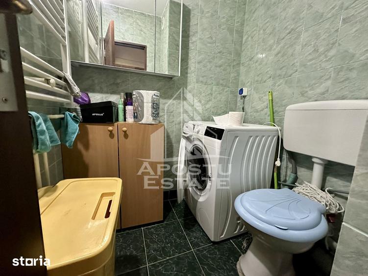 Apartament cu 3 camere decomandat în Soarelui