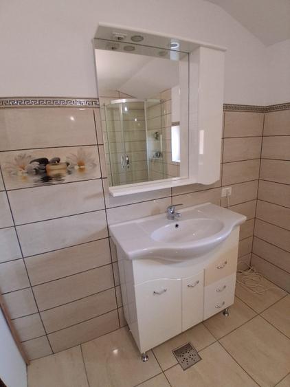 Casă individuală cu 4 camere cu Teren 480 Mp în Ghermănești
