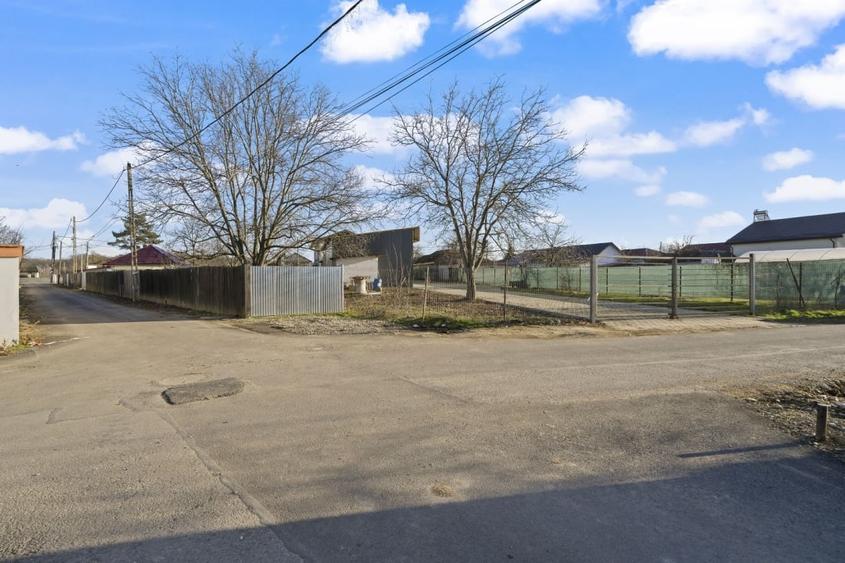 Constructie comerciala rezidentiala 251mp, spalatorie auto si depozit 127 mp DN1 - 12