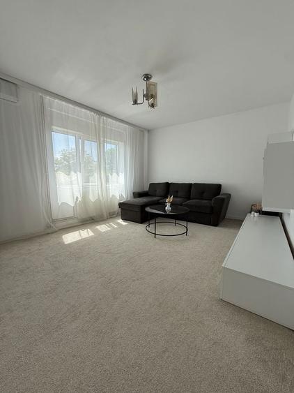 Inchiriez apartament 2 camere - 1