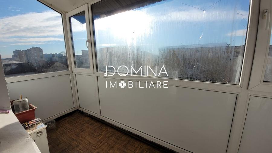 Vanzare apartament 2 camere, situat in Targu Jiu, strada 9 Mai - 8