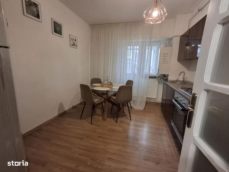 Apartament 3 camere de inchiriat - Calea Bucuresti - 10