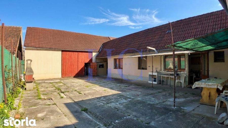 Casa 4 camere|Gradina 1600m | Vedere Fagaras | Sacadate| 25 min Sibiu - 9