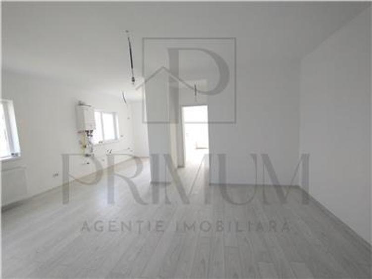 Duplex pe parter- finalizat - 2 dormitoare - pozitie foarte buna - 6