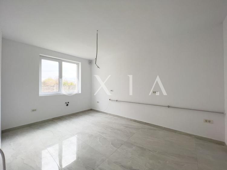 AX671 Chisoda, Finisat La Cheie, Asfalt - 5