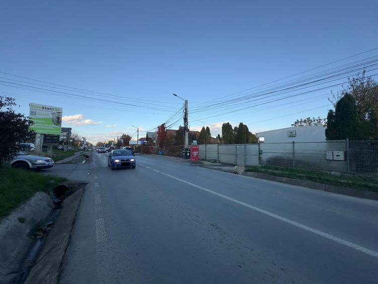 Spatiu/ hala langa intersectie cu Mega Image - sos. Nicolina - 17