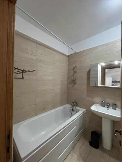 Apartament superb sector 4, Metro Berceni, cartier solar cu piscina - 4