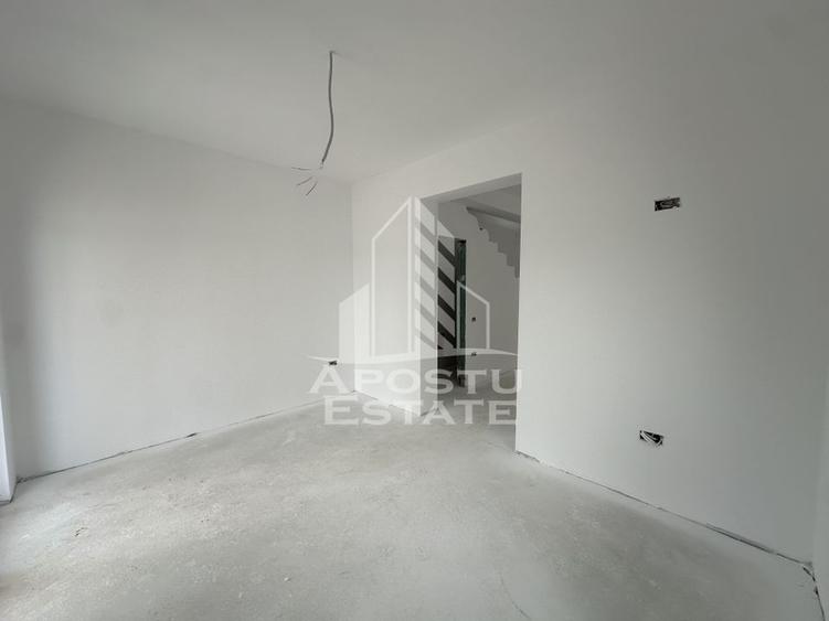Duplex cu 5 camere si 2 bai, despartit prin camera tehnica in Ghiroda. - 9