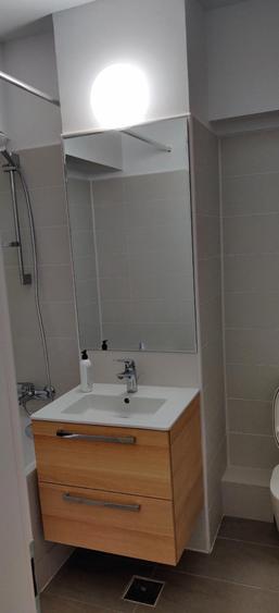 Unirii, 1996, 90mp, 2 bai, 4/6, 2 balcoane, debara, camara, renovat 2020, lift - 14