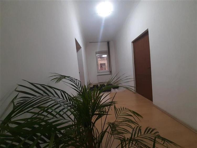 Cladire P+1 de vanzare in zona ultracentrala Tulcea - 8